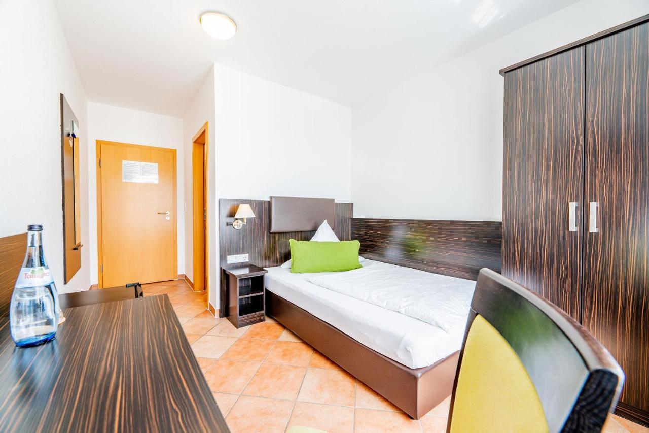 My Airport Hotel Stuttgart-Airport-Messe Ляйнфельден-Ехтердінген Екстер'єр фото