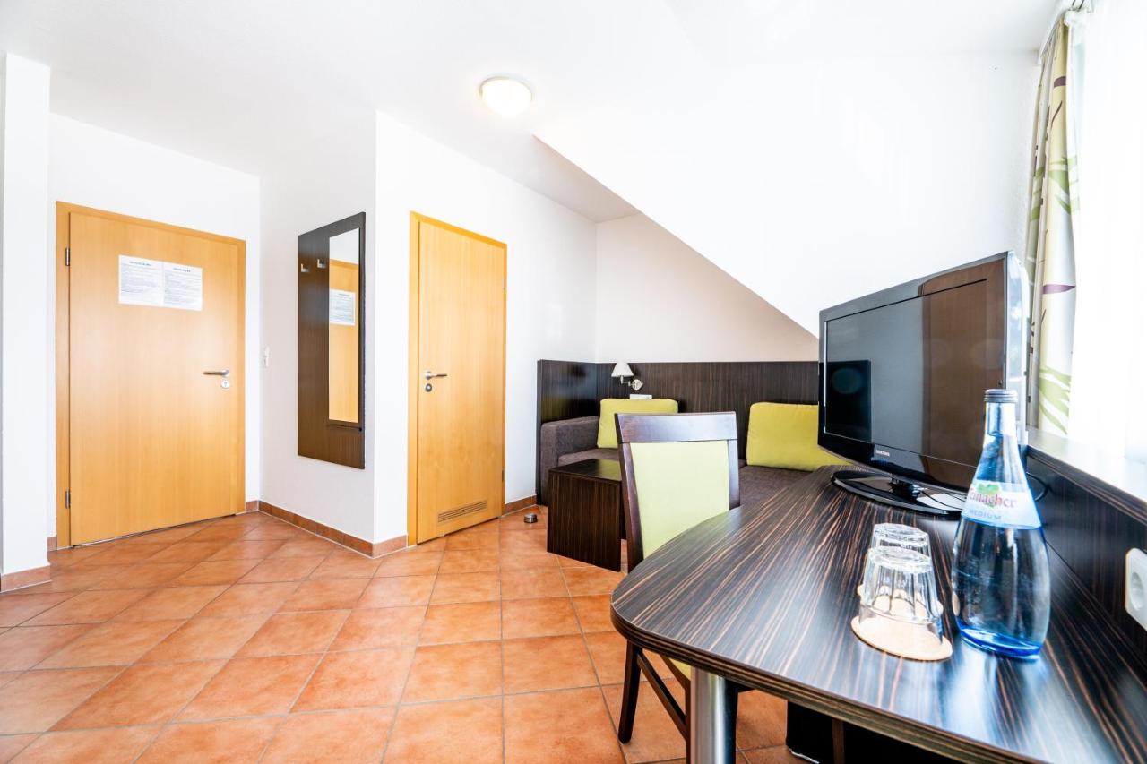 My Airport Hotel Stuttgart-Airport-Messe Ляйнфельден-Ехтердінген Екстер'єр фото