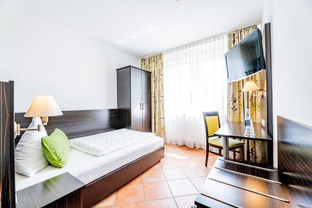 My Airport Hotel Stuttgart-Airport-Messe Ляйнфельден-Ехтердінген Екстер'єр фото